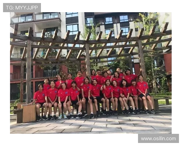 杭州足球队在精英赛中的心理素质分析与表现评估 杭州足球队在精英赛中的心理素质分析与表现评估
